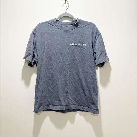 ABERCROMBIE & FITCH • Women’s Oversized Graphic Embroidered Tee Short Sleeve S - Picture 1 of 5